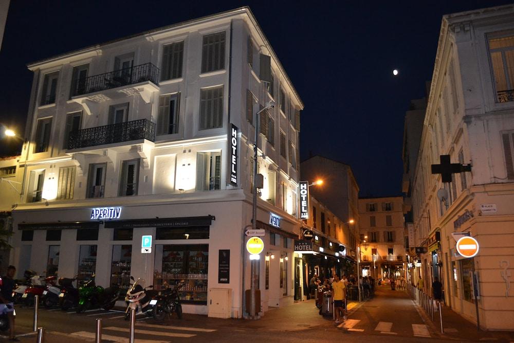 Hotel Des Congres Et Festivals Cannes Exterior photo
